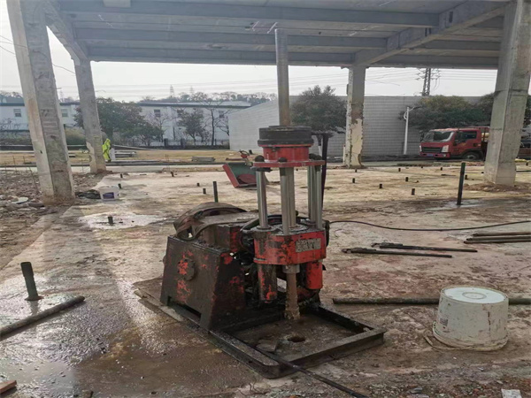 突泉袖阀管小导管注浆加固施工工艺